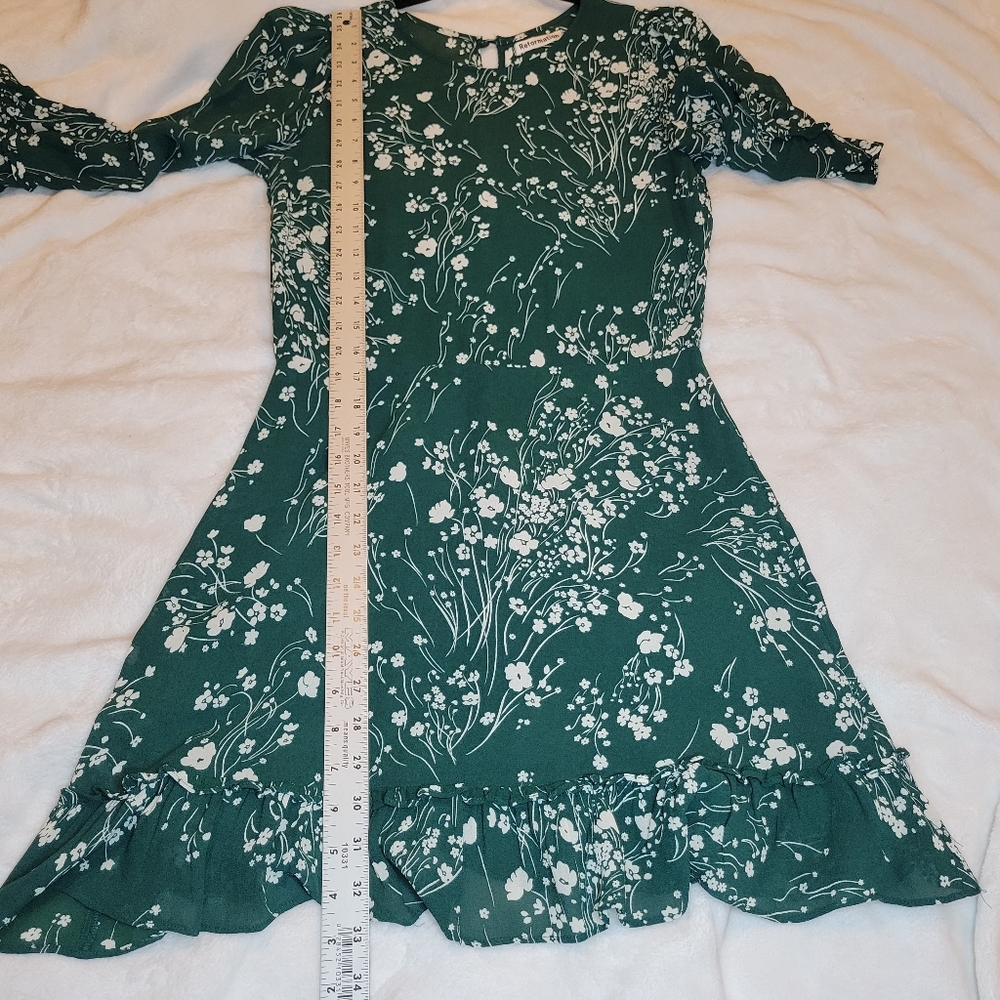 Reformation Doutzen Floral Green Mini Dress with Ruffle Sleeves and Hem Size 2 - Picture 7 of 15